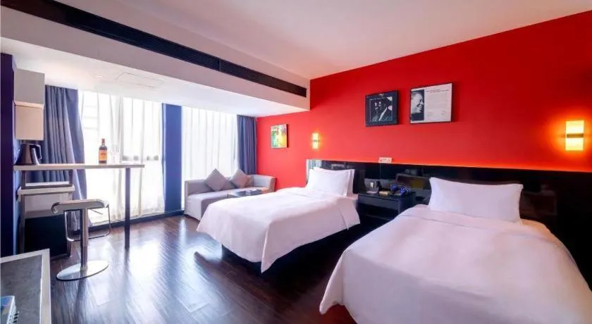 Bed in M Hotel Shenzhen Nanshan