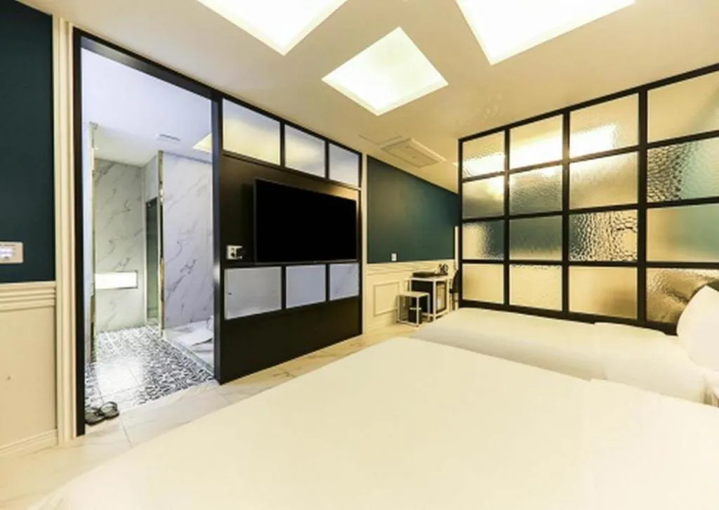 Bed in Hotel Morning Calm