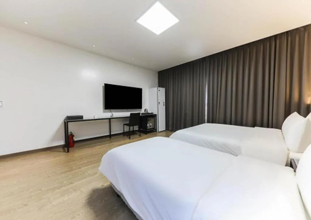 Bed in Hotel Morning Calm