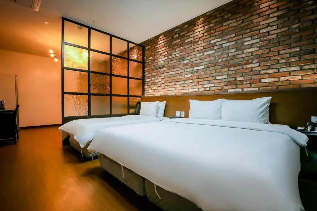 Bed in Hotel Morning Calm