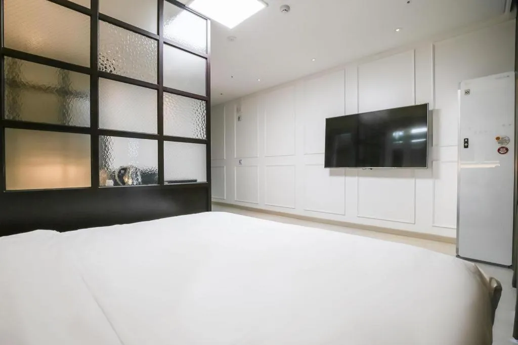 Bed in Hotel Morning Calm