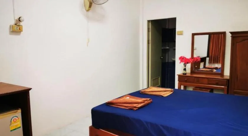 Bed in Sanook Sanang Resort