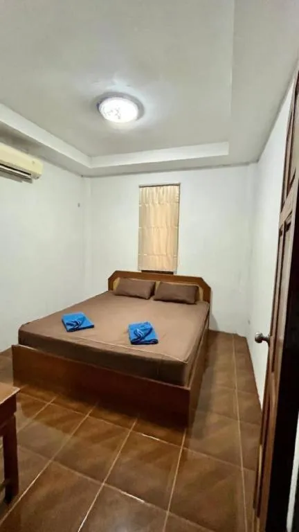 Bed in Sanook Sanang Resort