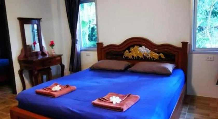 Bed in Sanook Sanang Resort