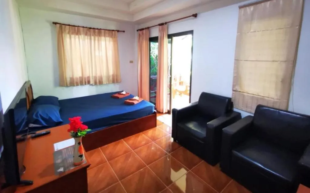 Bed in Sanook Sanang Resort