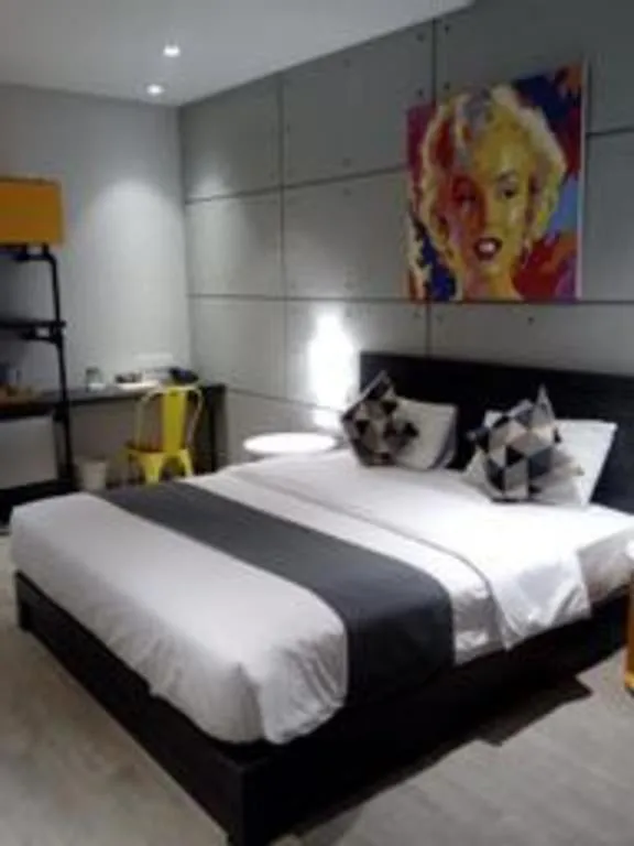 Bed in Hotel Cemerlang