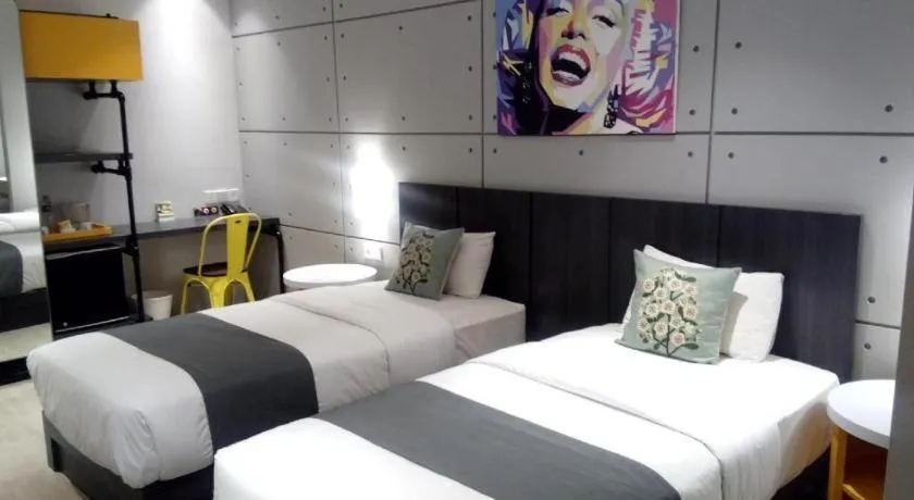 Bed in Hotel Cemerlang