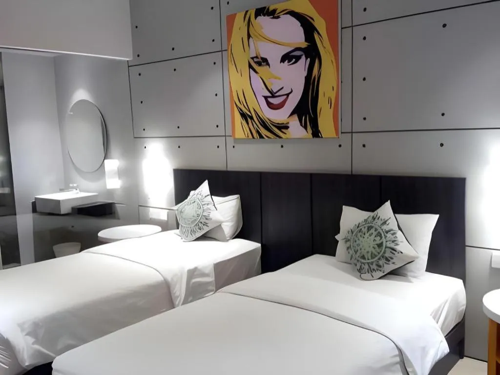 Bed in Hotel Cemerlang