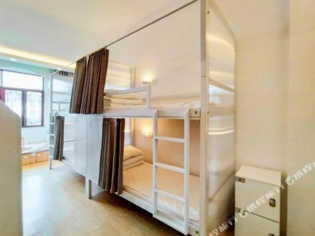 Bed in Together-Venue Fawn Hostel Suzhou