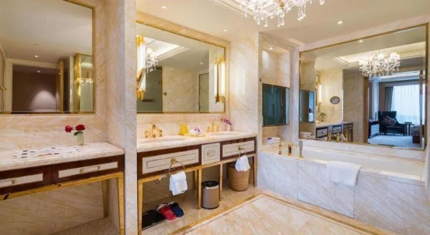 Bed in Suqian Hengli International Hotel