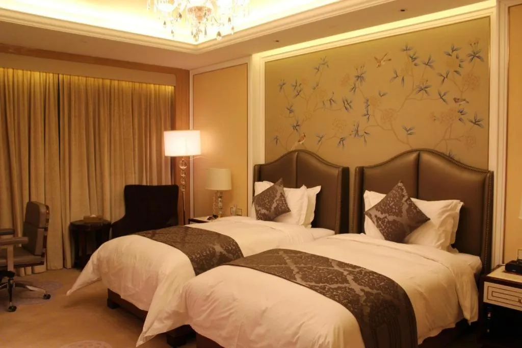 Bed in Suqian Hengli International Hotel