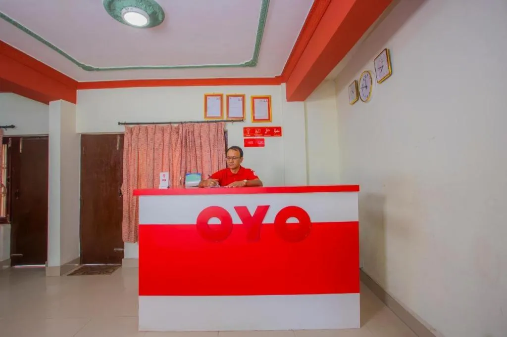 OYO 414 Hotel Om