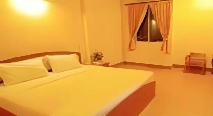 Bed in Phuthong Place