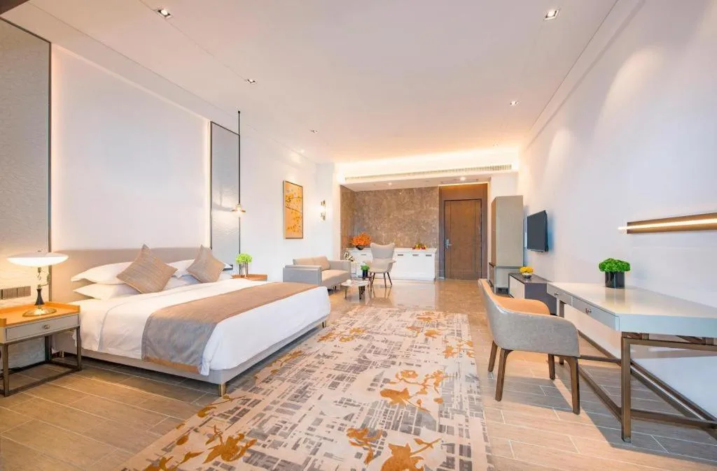 Bed in Rock Platinum Sea View Hotel