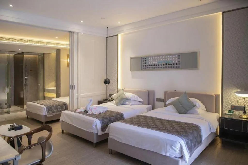 Bed in Rock Platinum Sea View Hotel