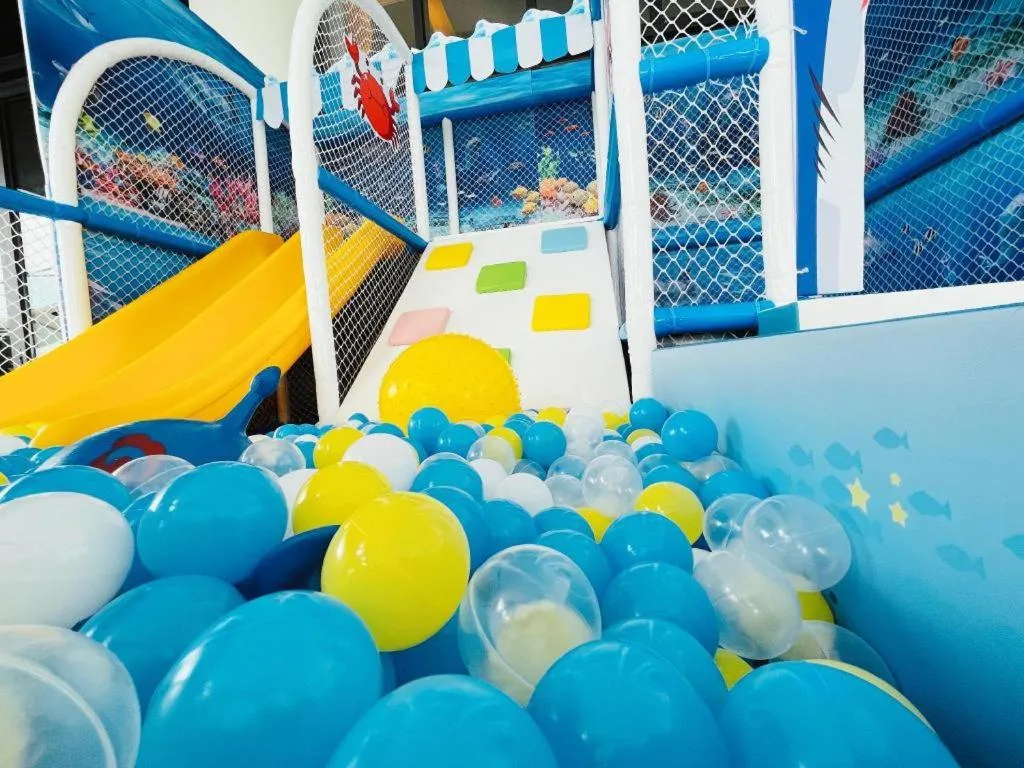 Rock Platinum Sea View Hotel