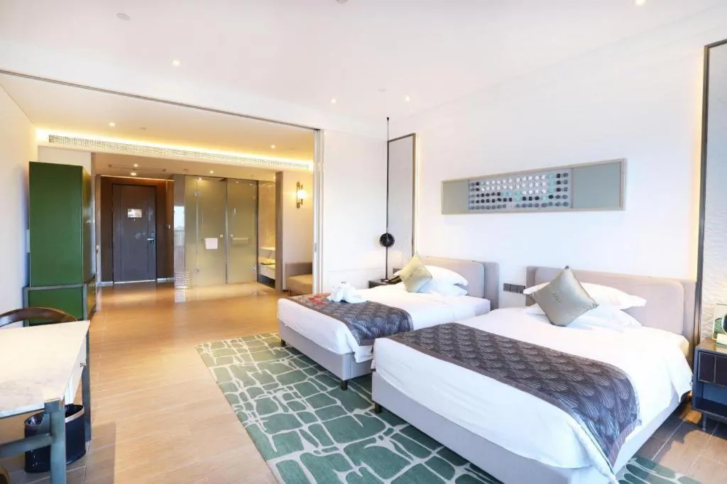 Bed in Rock Platinum Sea View Hotel