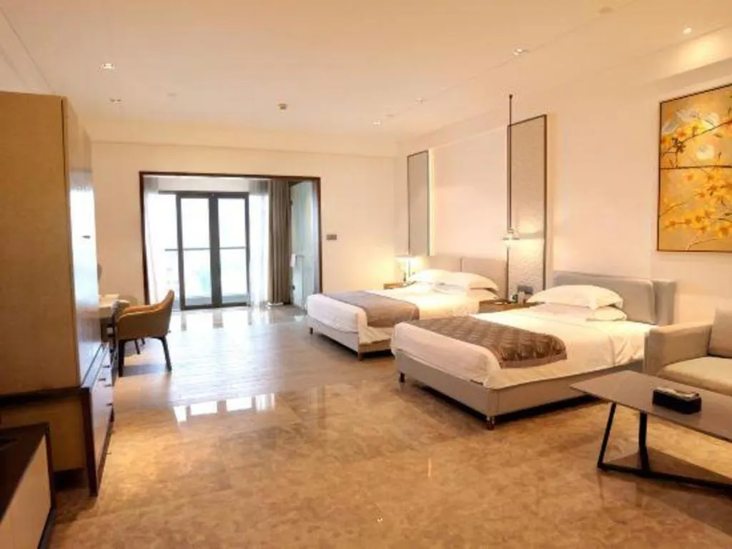 Bed in Rock Platinum Sea View Hotel