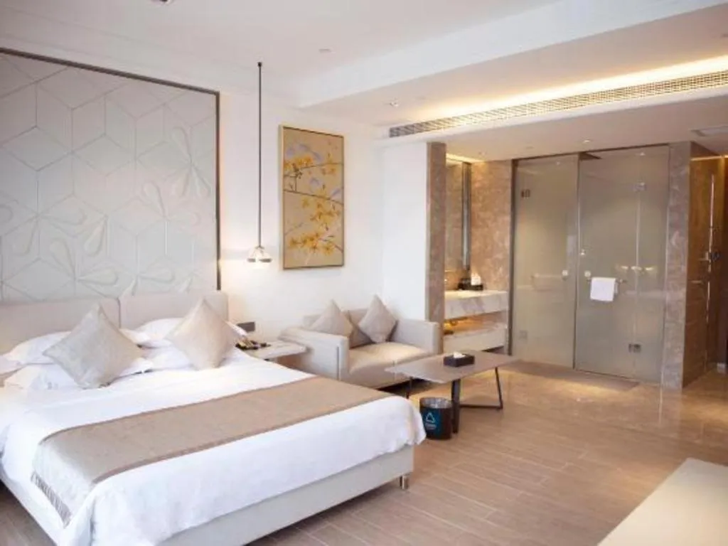 Bed in Rock Platinum Sea View Hotel