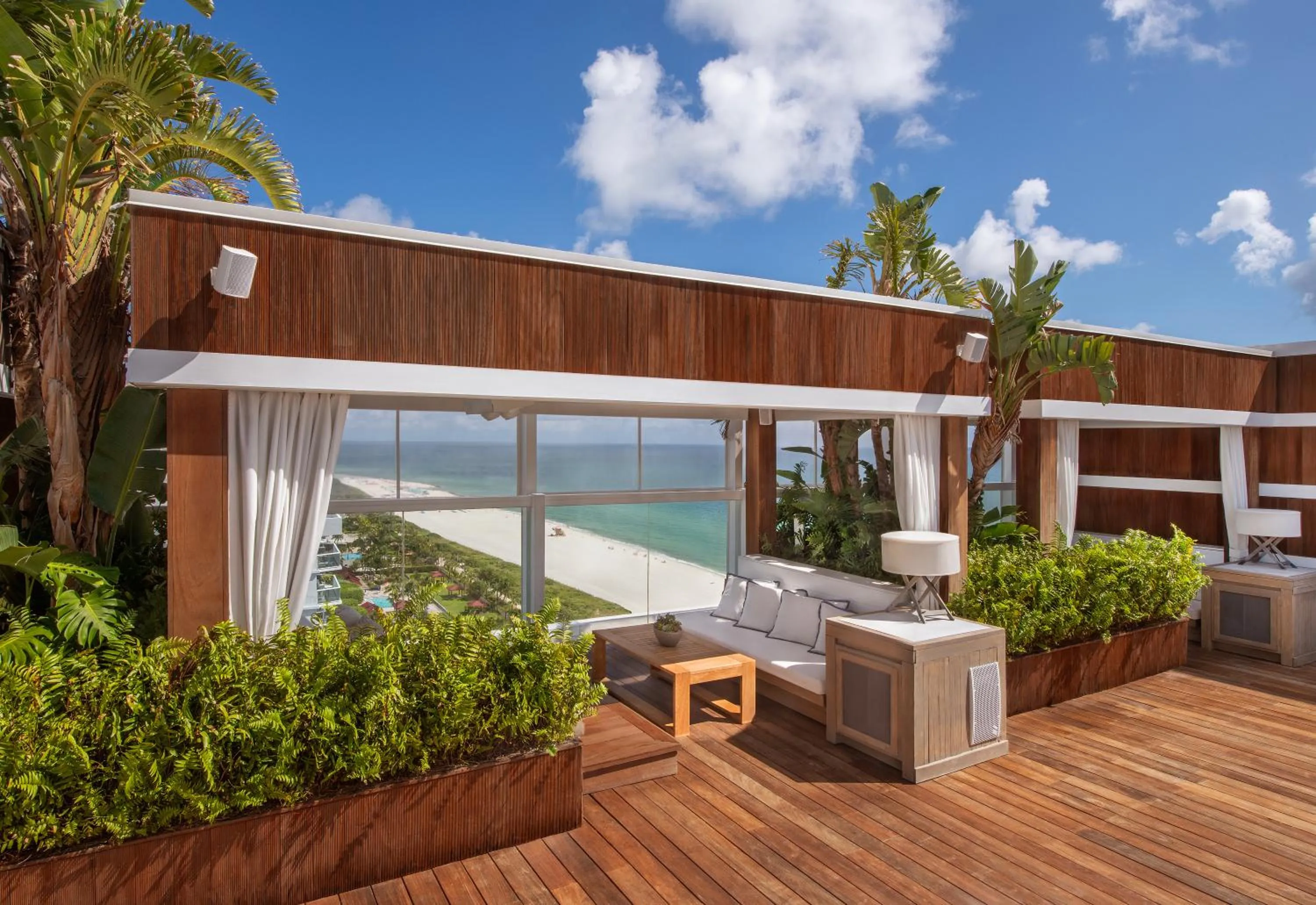 Natural landscape in 1 Hotel South Beach