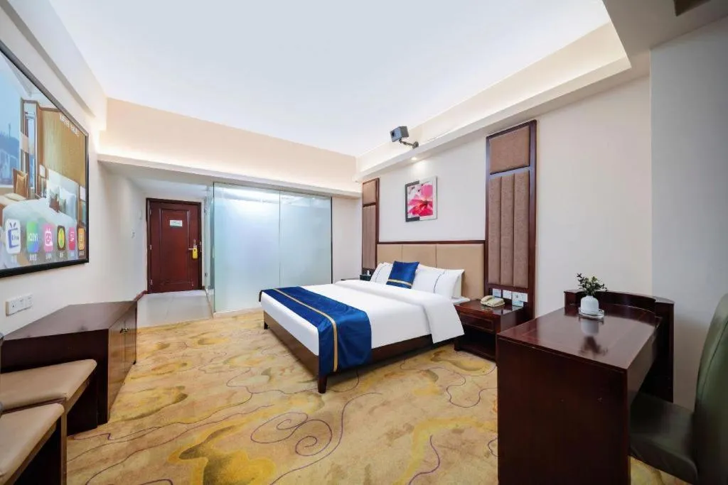Bed in City Comfort Inn Guangzhou Hanxi Changlong Shiqiao Metro Station