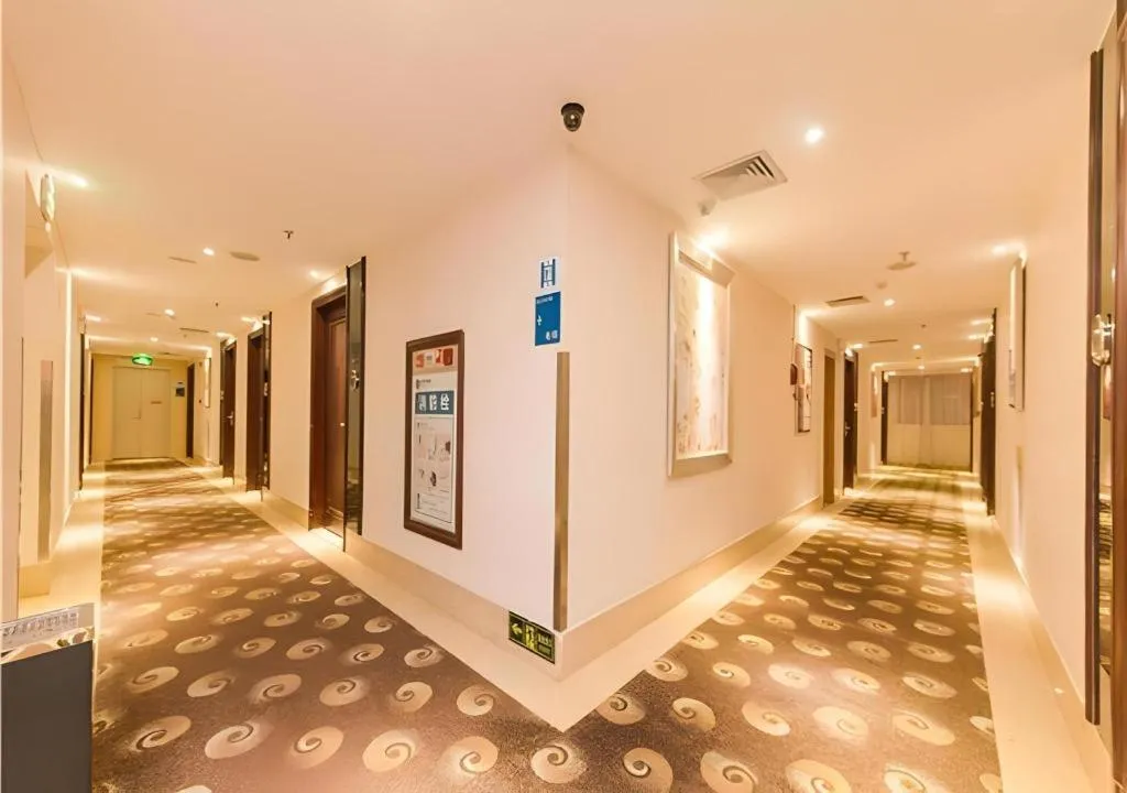 City Comfort Inn Guangzhou Hanxi Changlong Shiqiao Metro Station