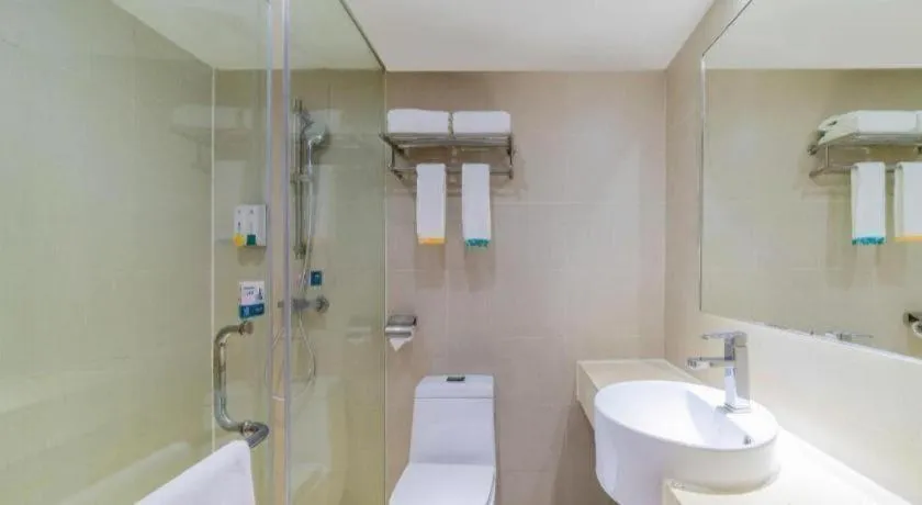 City Comfort Inn Guangzhou Hanxi Changlong Shiqiao Metro Station