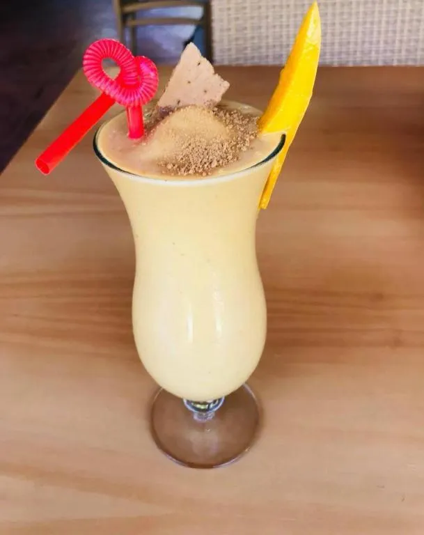 Coucou Bar Hotel and Restaurant