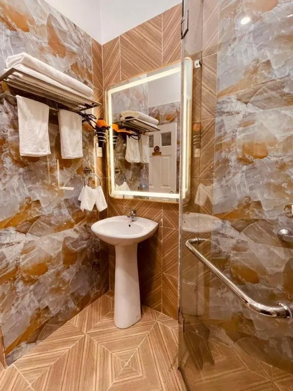 La Roza Dalat Boutique Hotel