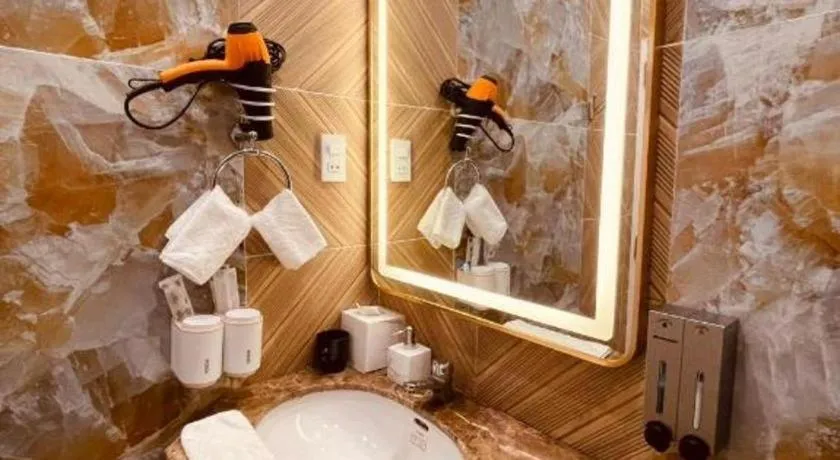 La Roza Dalat Boutique Hotel