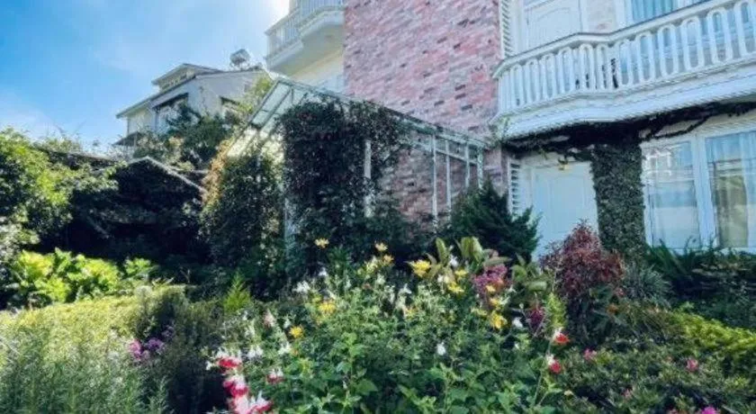 La Roza Dalat Boutique Hotel