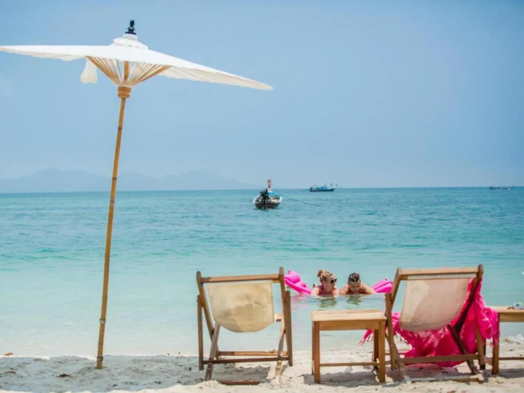 Koh Mook De Tara Beach Resort