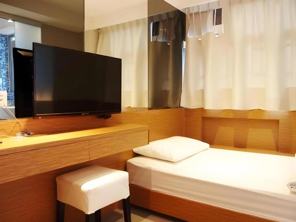 Bed in Acesite Knutsford Hotel