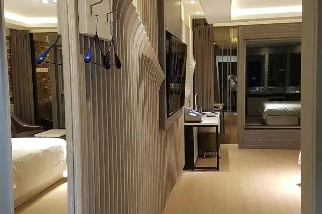 Bed in Pohang Hotel View