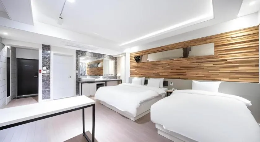 Bed in Pohang Hotel View