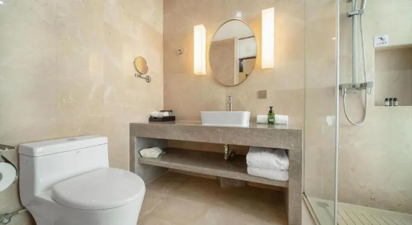 Hundred Hotel Qingdao