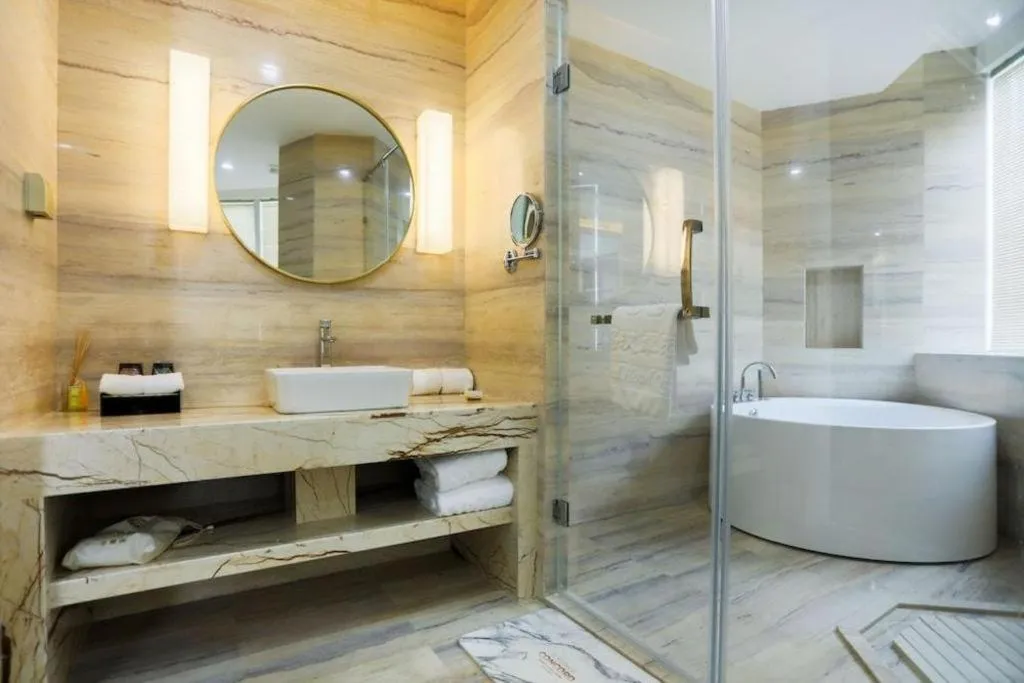 Hundred Hotel Qingdao