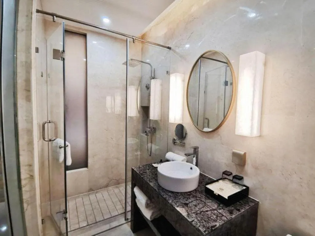 Hundred Hotel Qingdao