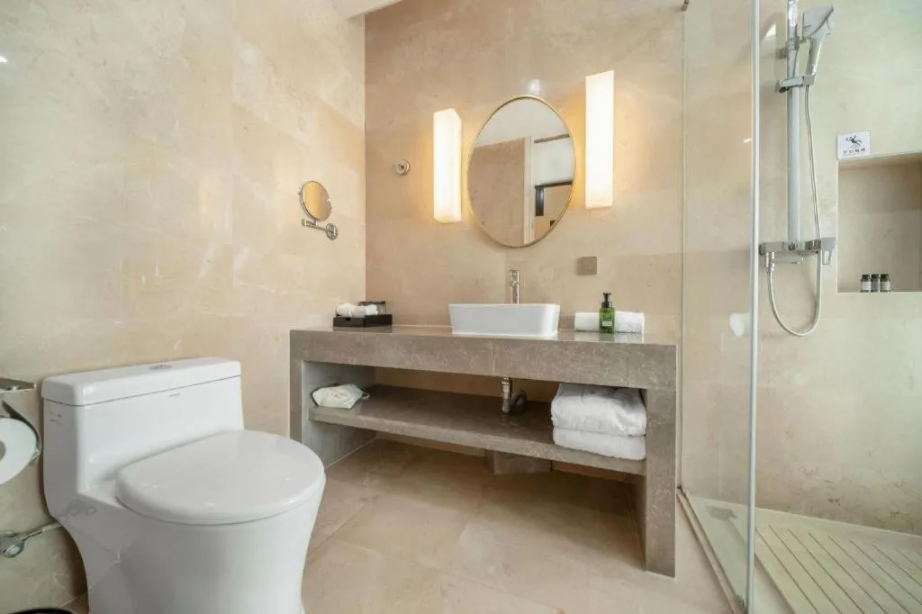 Hundred Hotel Qingdao