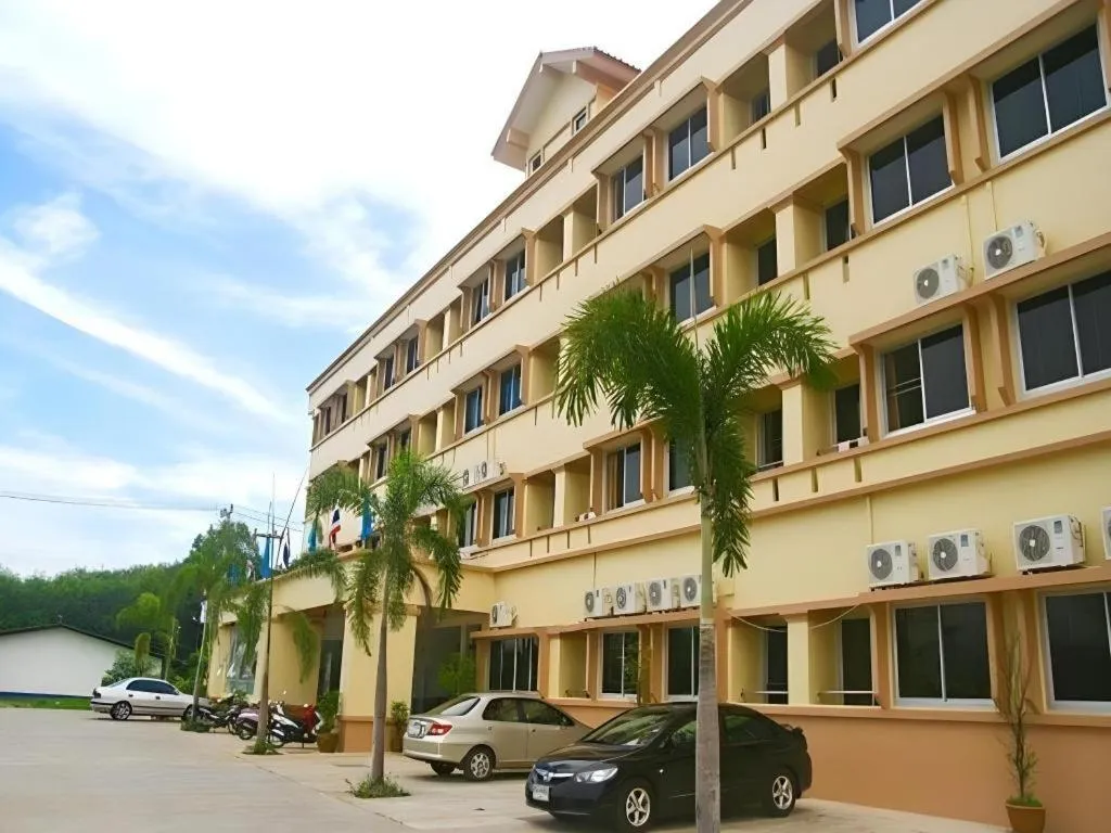 Chanthanee Hotel