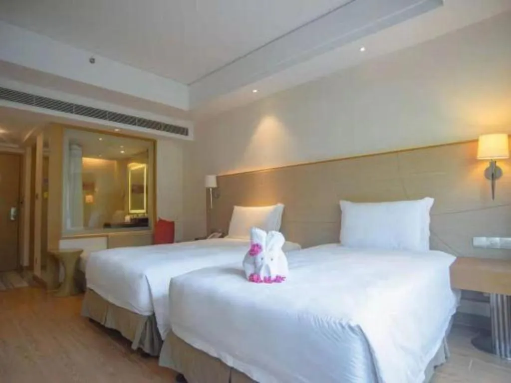 Bed in Ocean View Resort Yalong Bay