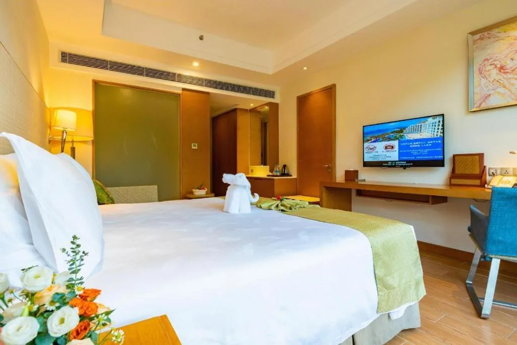 Bed in Ocean View Resort Yalong Bay