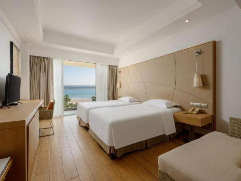 Bed in Ocean View Resort Yalong Bay
