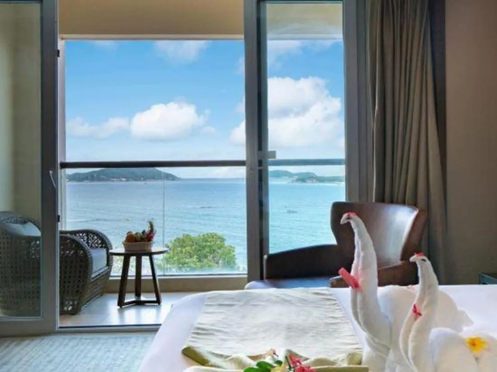 Ocean View Resort Yalong Bay