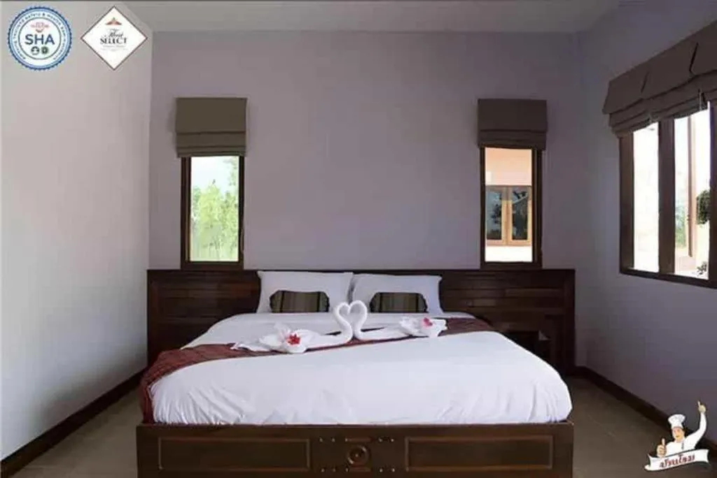 Bed in Baan Home Resort
