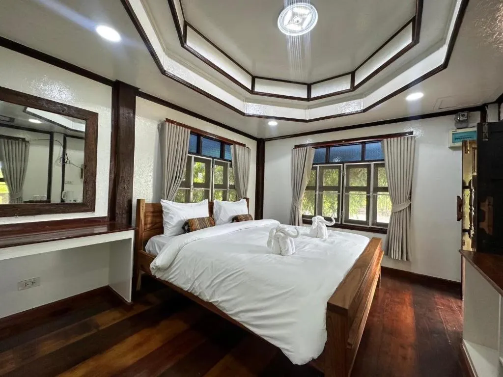 Bed in Baan Home Resort
