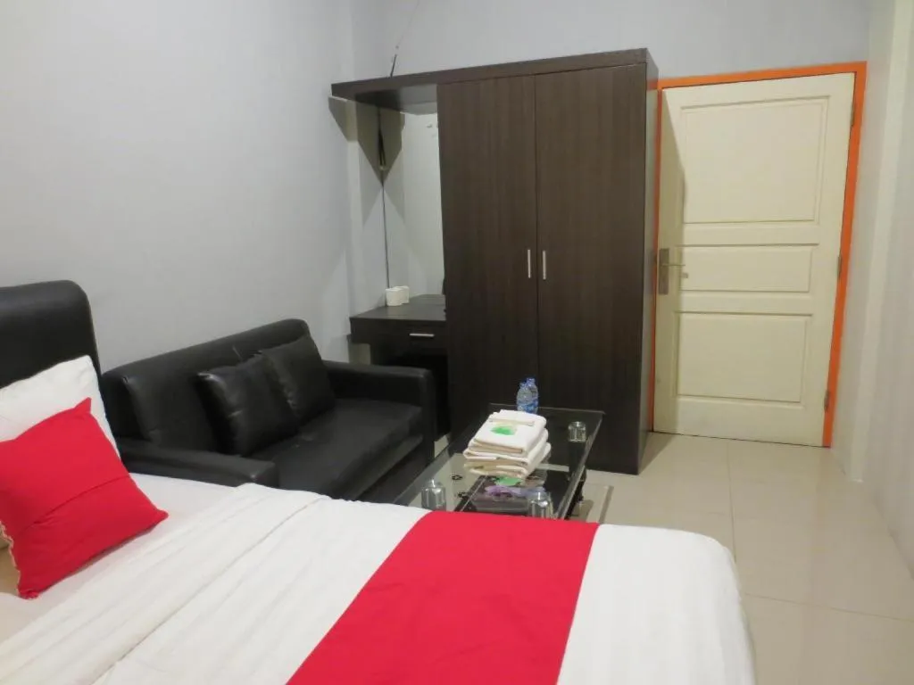 Bed in The Grand Palace Resident