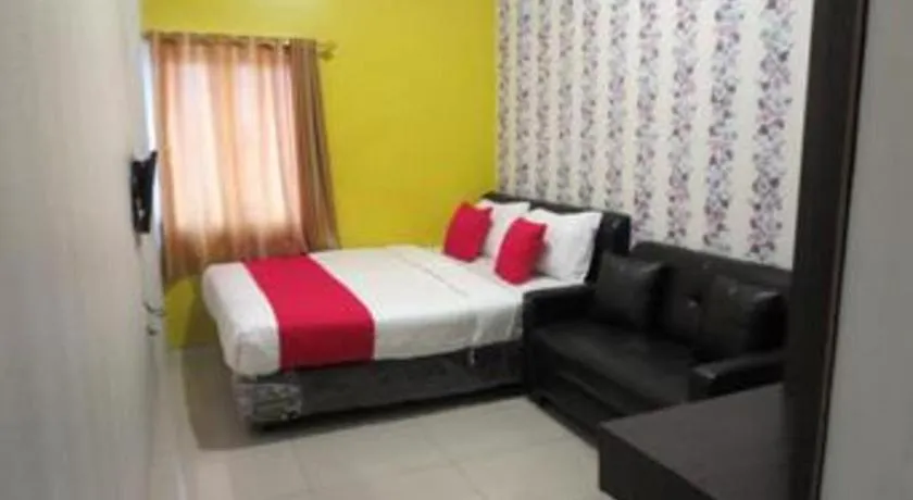 Bed in The Grand Palace Resident