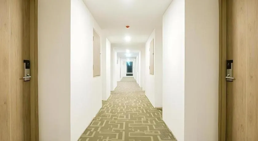 B2 Phrae Boutique and Budget Hotel