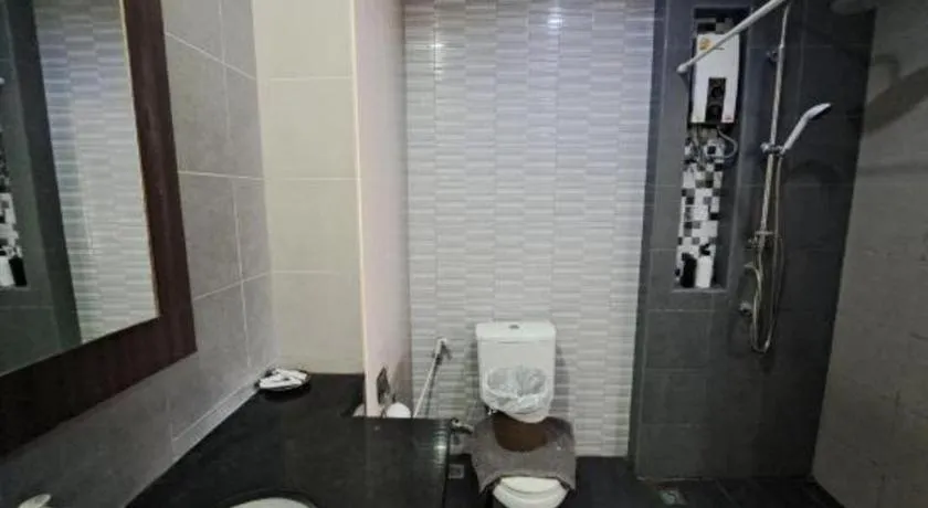 S-Tawan Hotel & Convention